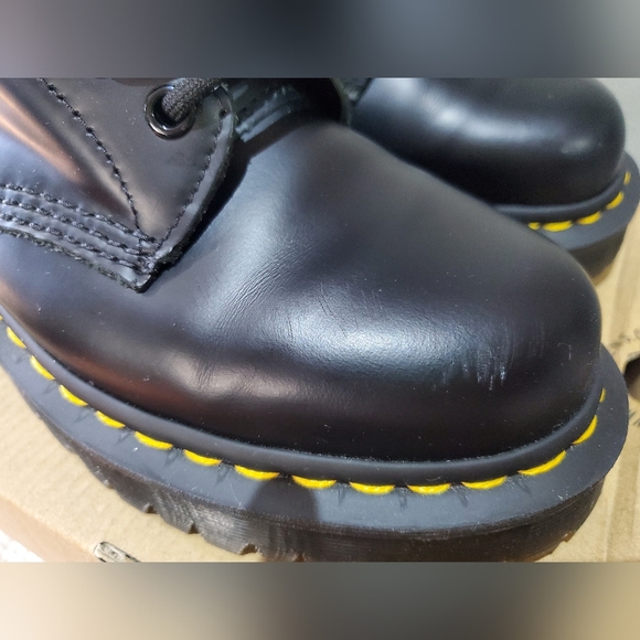 Docs - Picture 3 of 5